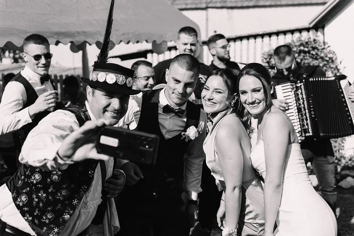 Profesionalna svadbena fotografija Ivane i Josipa u Županji